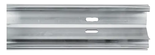 Montageschiene aus Aluminium mit zwei Durchbrüchen zur Befestigung, geeignet für verschiedene Anwendungen im Wolf Montageset.